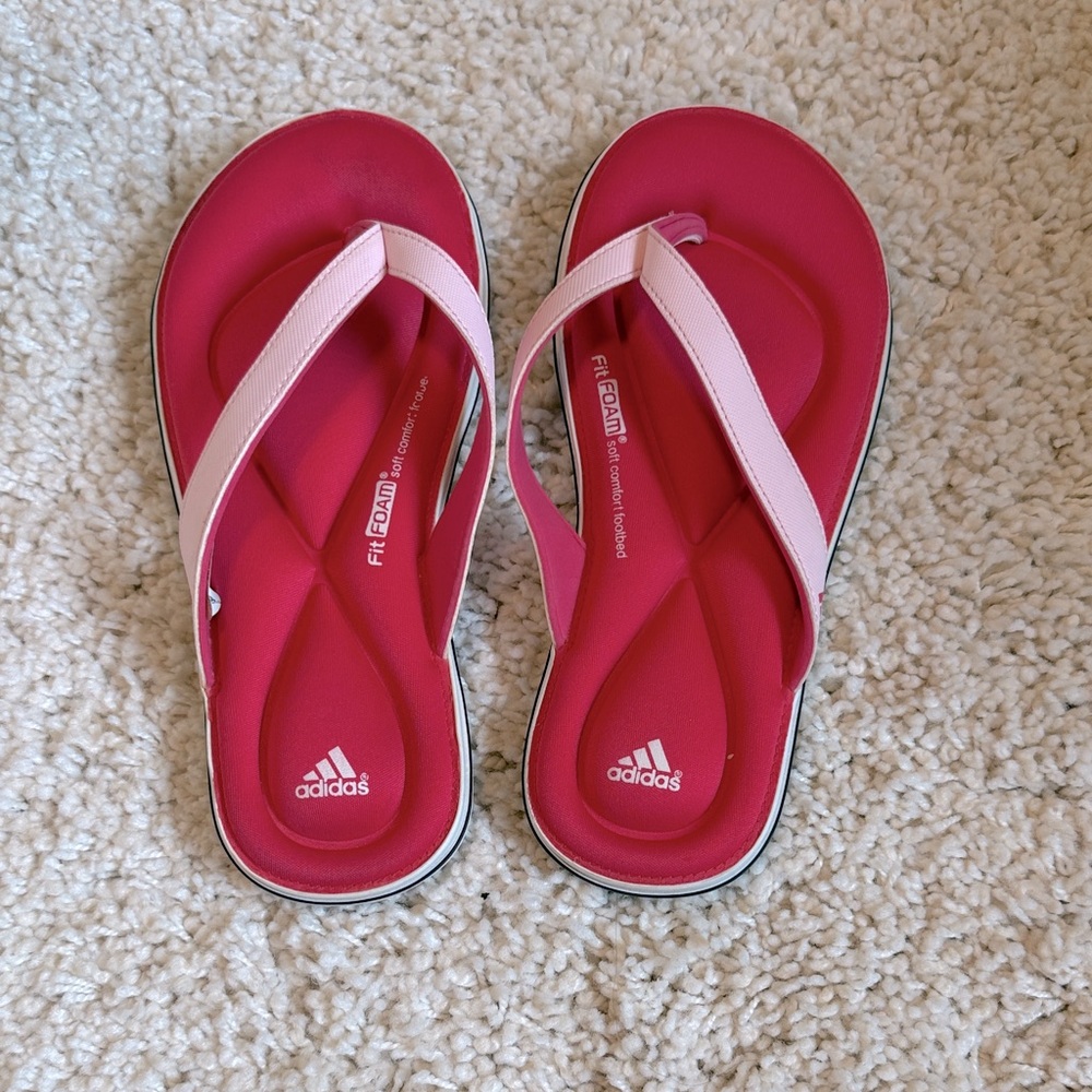 Adidas white black Pink Sandals thongs fit foam 6 women’s